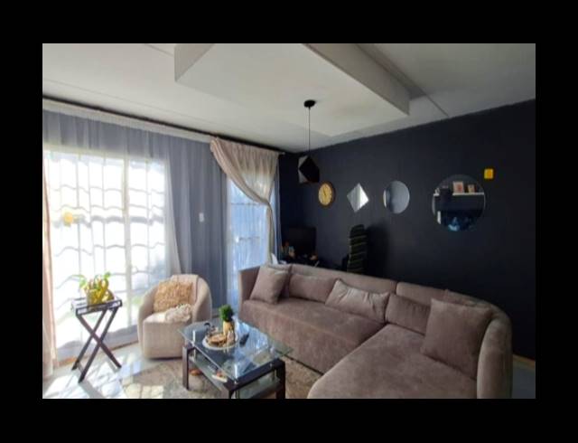 2 BEDROOM APARTMENT FOR SALE IN WHITNEY GARDENS